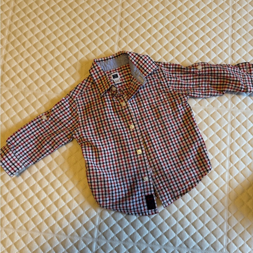 3 for 10$. Bundle 3items for 10$
Janie and Jack boys Shirt - Red and Blue